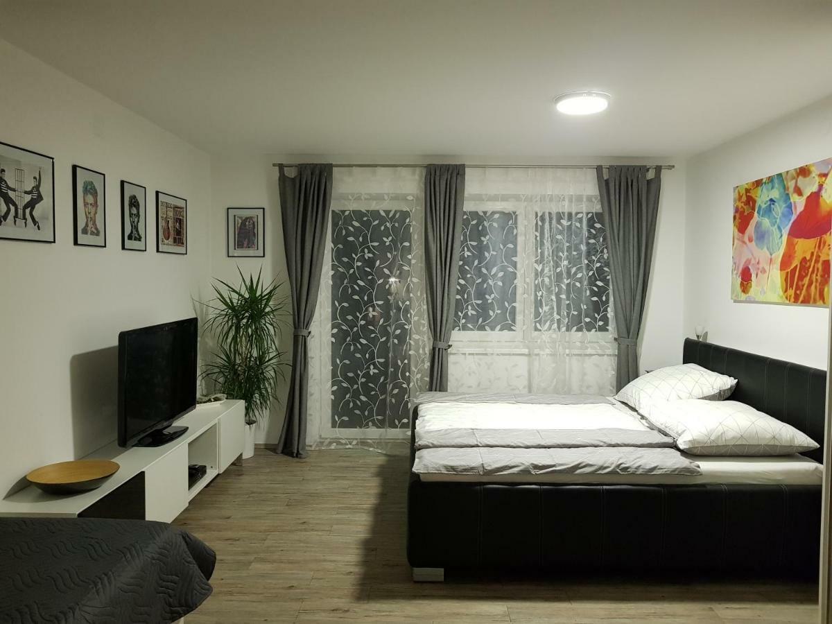 Ferienwohnung Pinsdorf Buitenkant foto